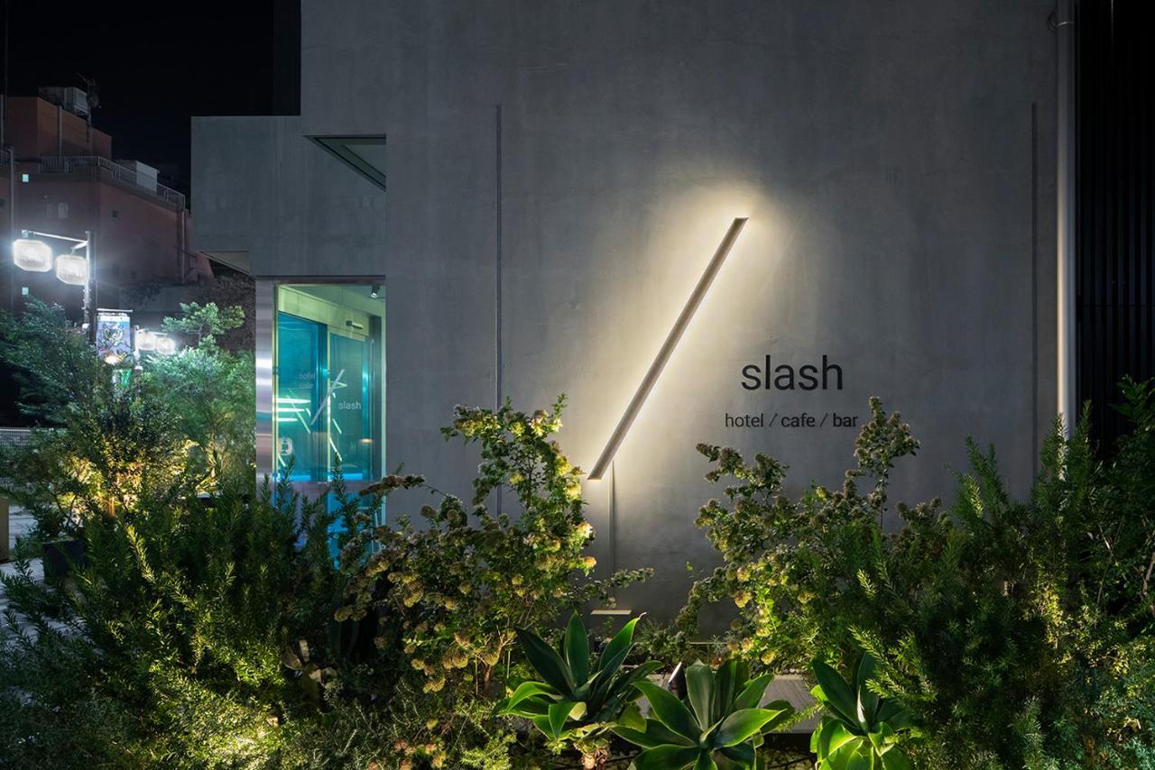 Slash Kawasaki كاواساكي المظهر الخارجي الصورة
